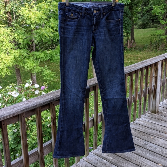 Gap 1969 Flare Jeans - Picture 1 of 8